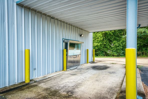 159 W Turn Table Rd, Sparta, TN 38583